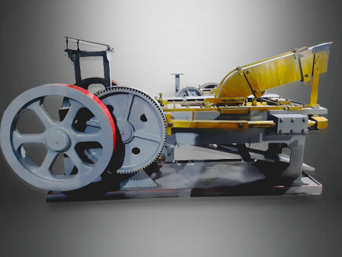 Semi Automatic Triming Machine